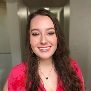 Meet your Posher, Catie